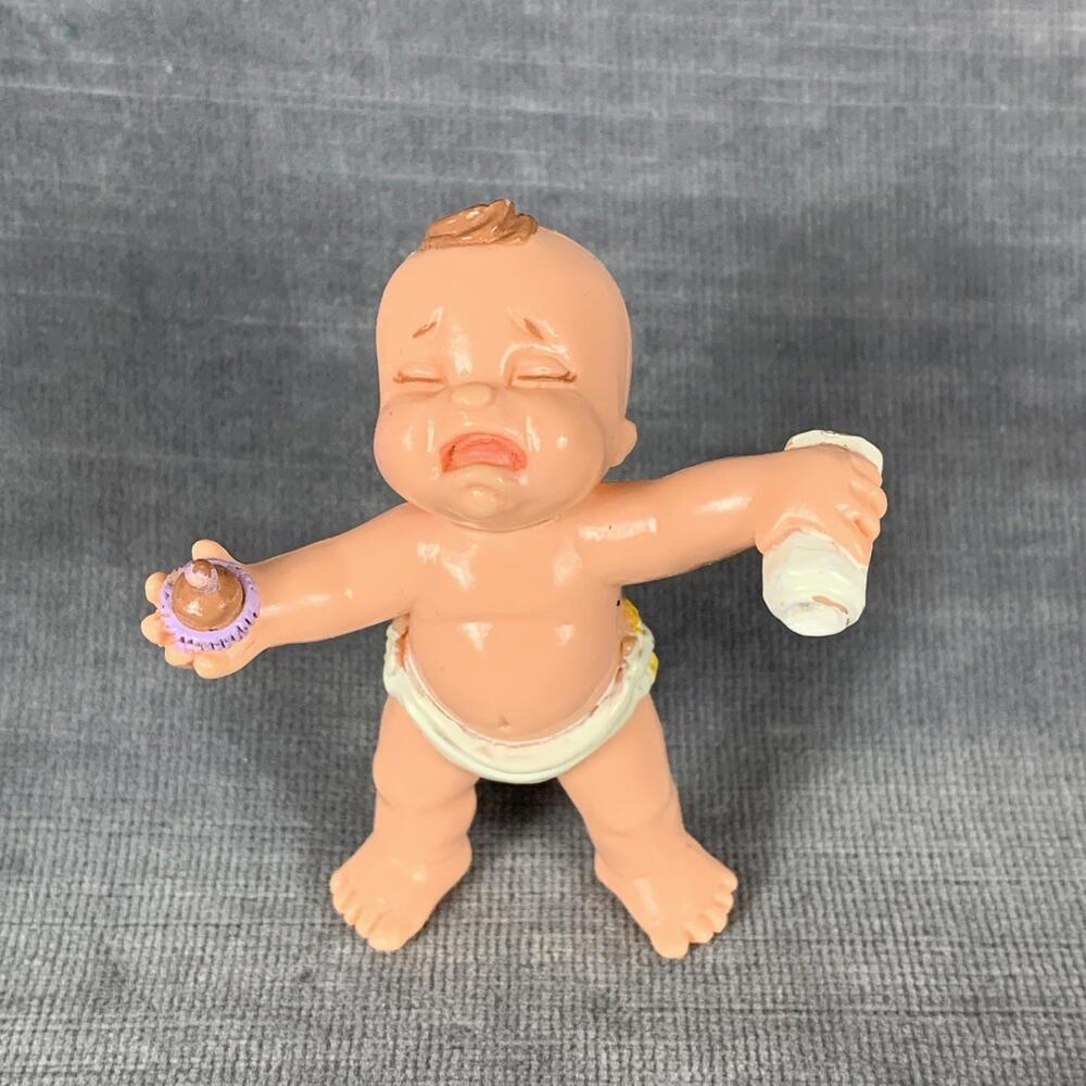 Vintage 1991 Galoob Magic Diaper Baby Crying Empty Bottle Figure Figurine